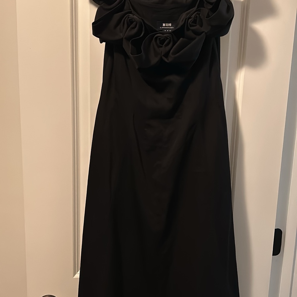 Maeve Rosy Shoulder Black Dress